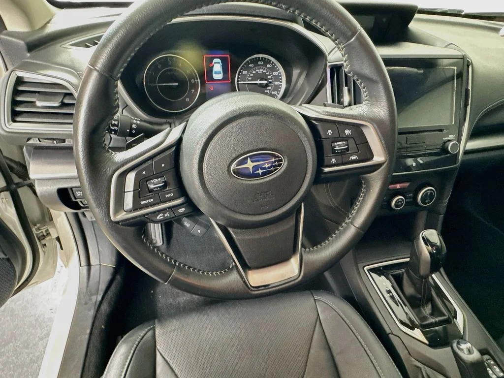 Used 2017 White Subaru 2.0i Limited image 11