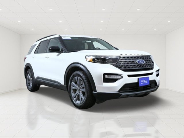 Certified Used 2023 White Ford XLT image 1