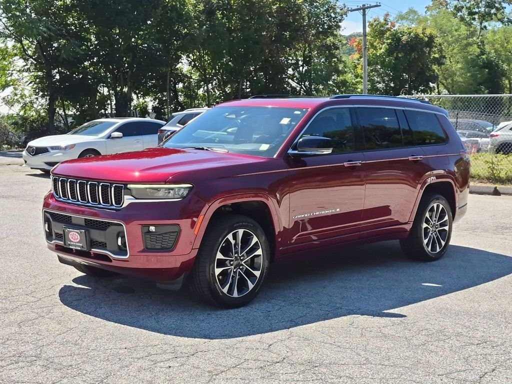 Used 2021 Red Jeep Overland image 12