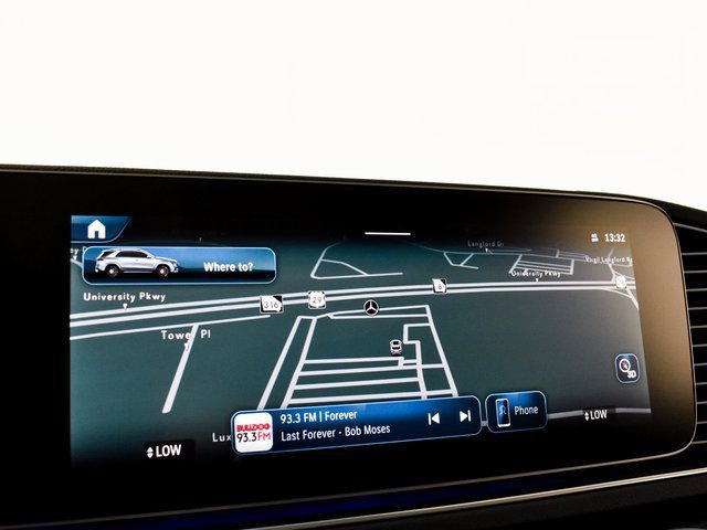 New 2026 MANUFAKTUR Moonlight White Magno Mercedes-Benz GLE 53 AMG® image 95
