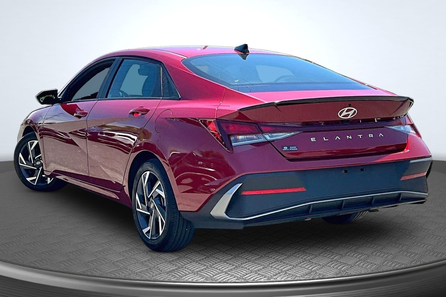 Certified Used 2025 Red Hyundai SEL Sport image 4