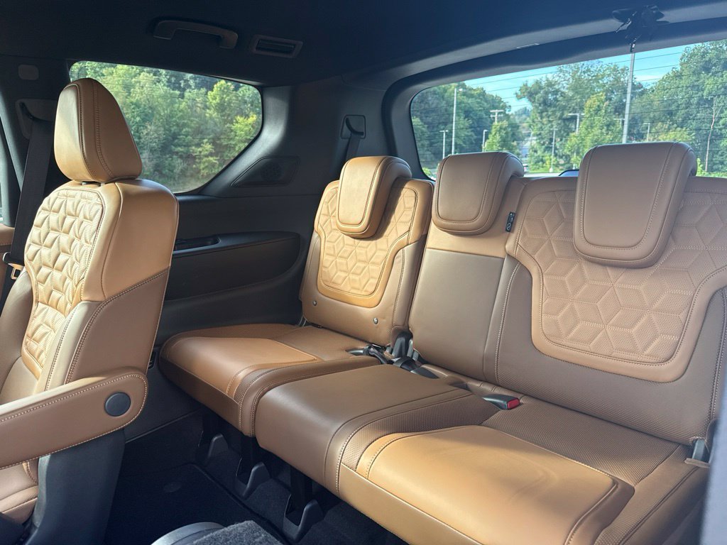 Used 2025 Gun Metallic Nissan Platinum Reserve image 10