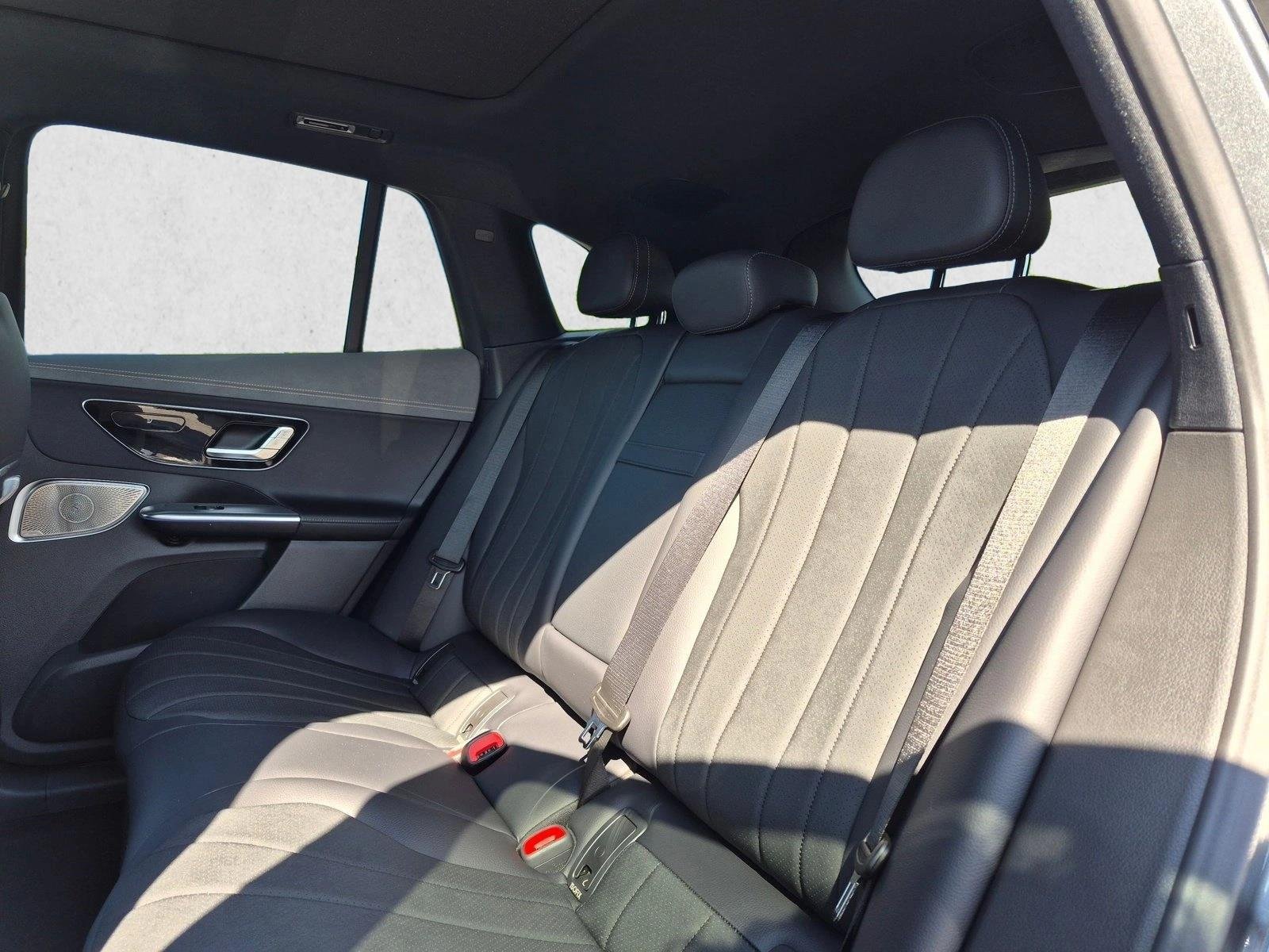 New 2026 Selenite Grey Metallic Mercedes-Benz EQE320 image 16