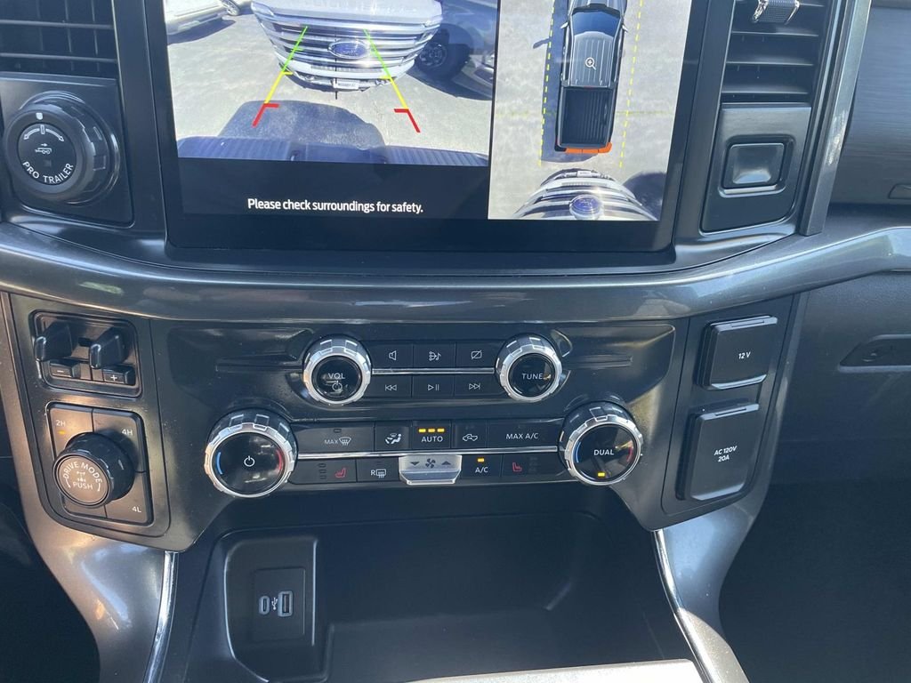 Used 2022 Blue Ford XLT image 23