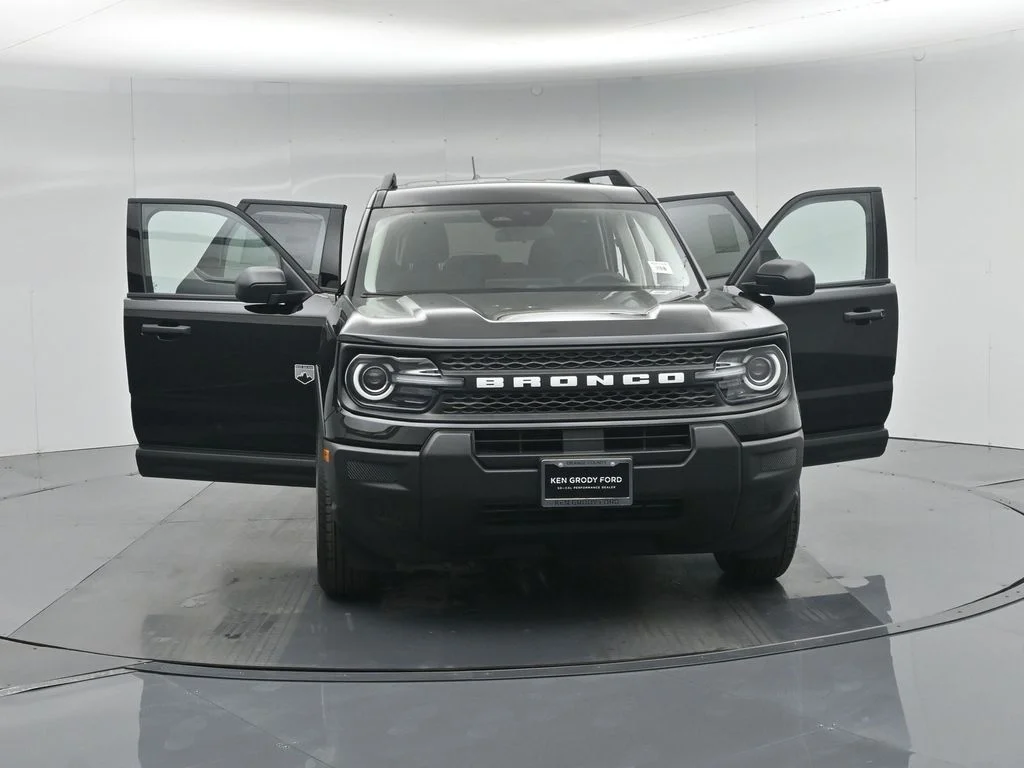 New 2026 Shadow Black Ford Big Bend image 29