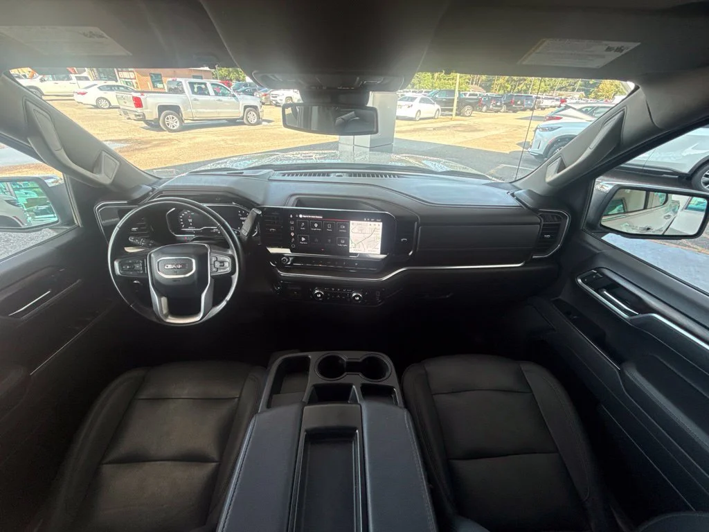 Used 2025 Summit White GMC SLT image 20