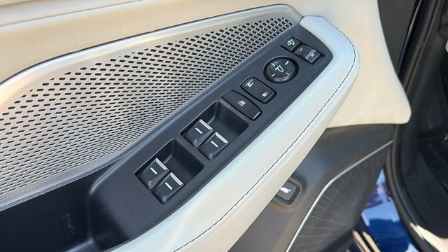 Used 2024 Apex Blue Pearl Acura Technology image 10