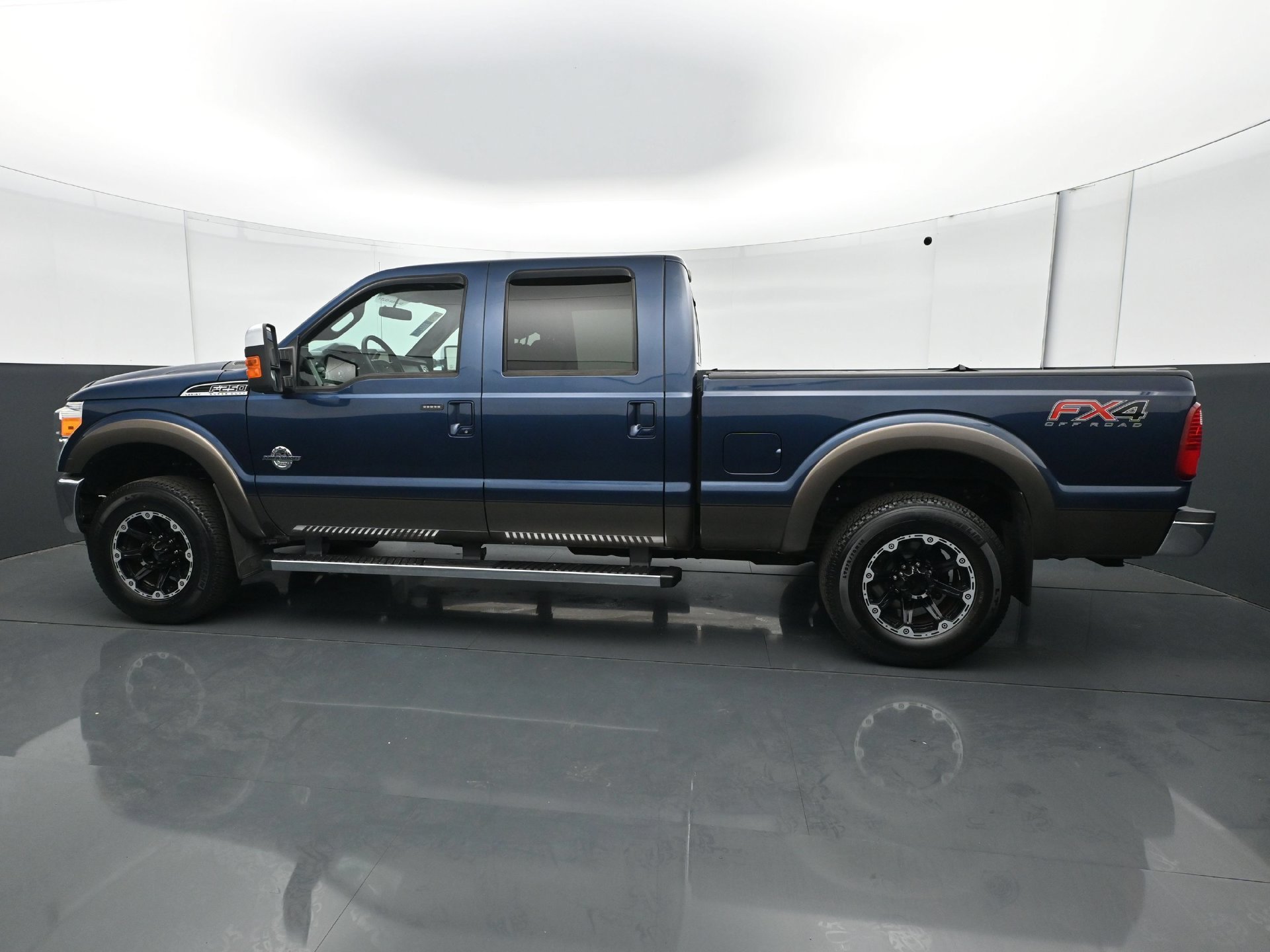 Used 2016  Ford  image 3