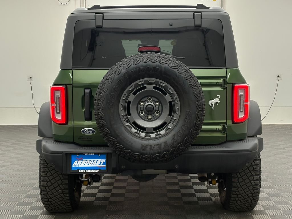 Used 2024 Green Metallic Ford Everglades image 8