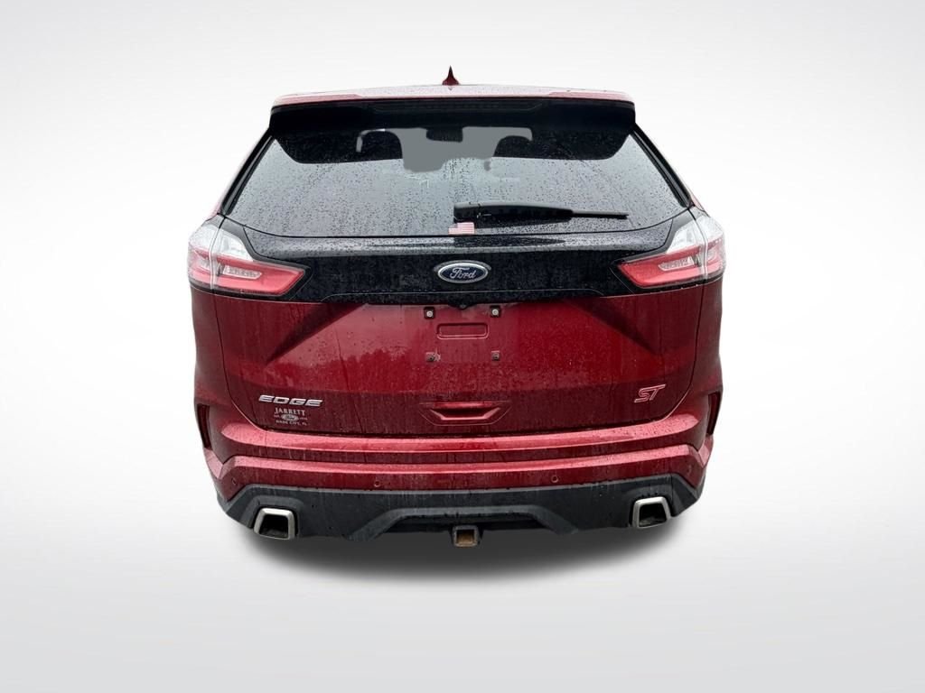 Used 2019 Red Ford ST image 4