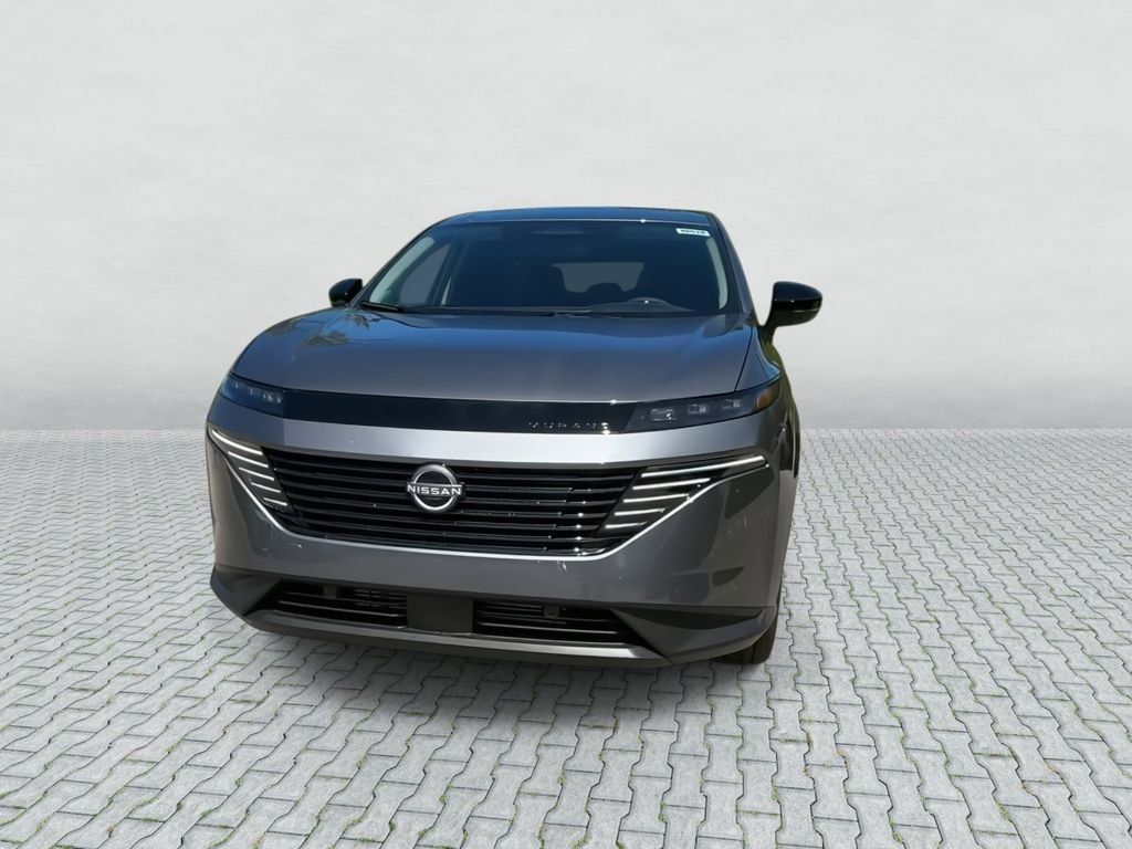 New 2026 Gray Nissan SL image 3