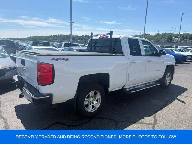 Used 2017 White Chevrolet LT image 3