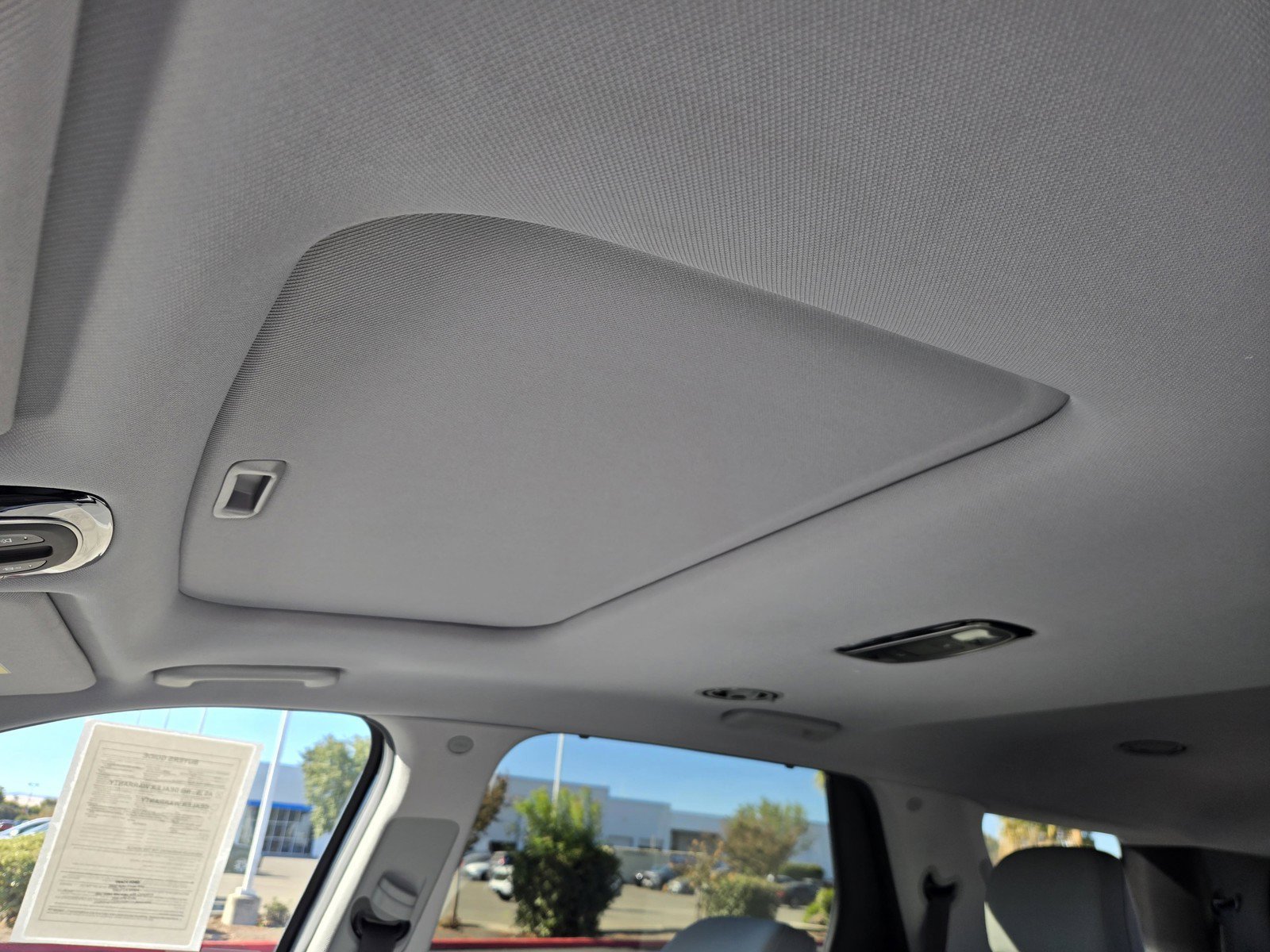 Used 2024 Moonlight Cloud Hyundai SEL 7P image 19