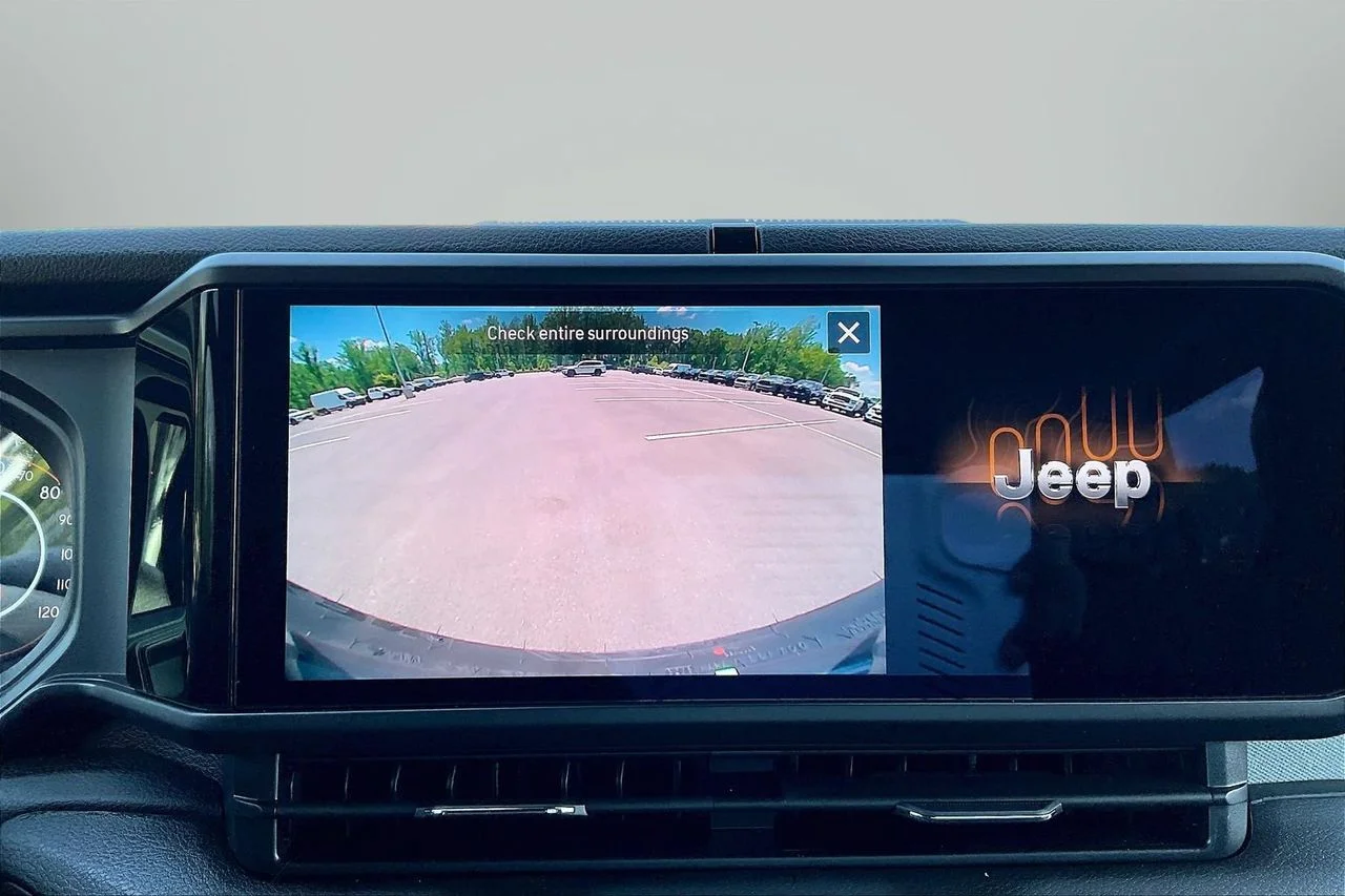 New 2026 Reign Jeep Sport S image 12