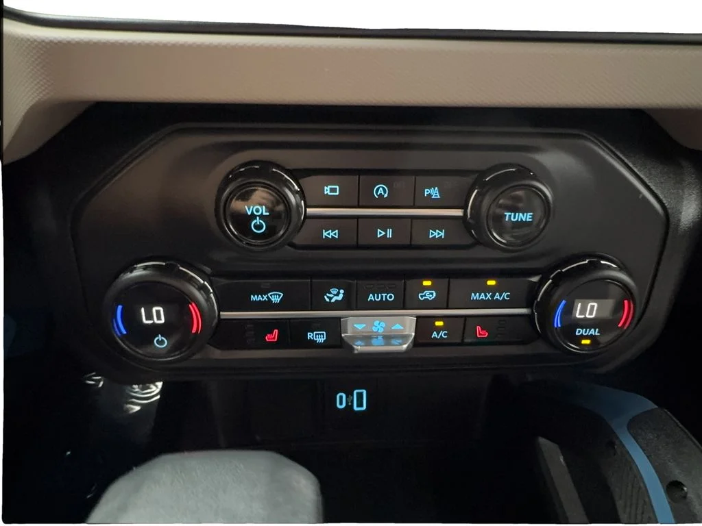 2023 Ford Bronco 4-Door Wildtrak - Photo 52