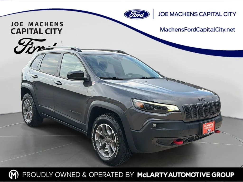 Used 2022 Gray Jeep Trailhawk image 1