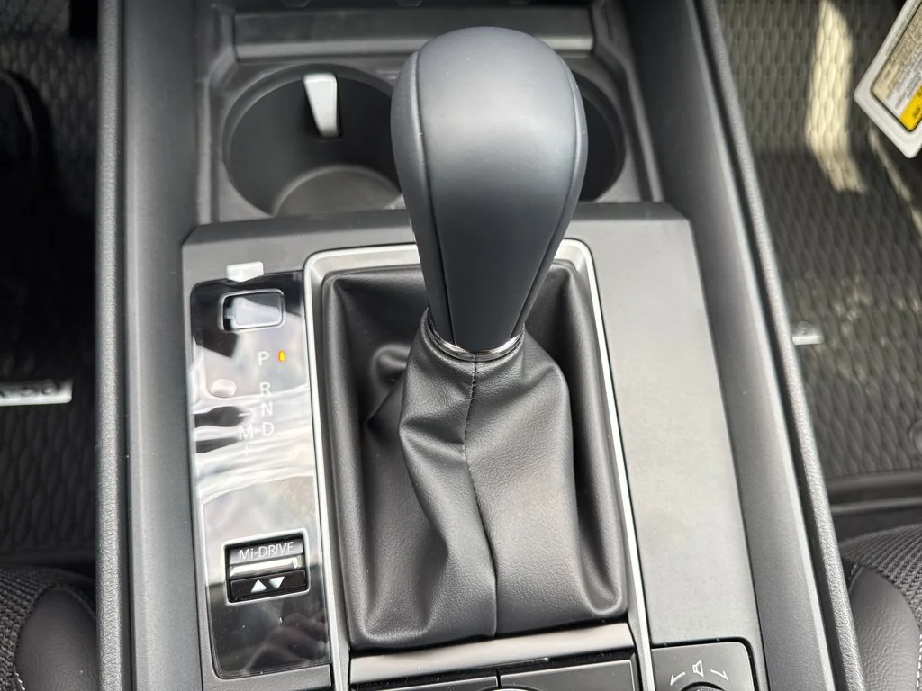 New 2026 Wind Chill Pearl Mazda 2.5 S Preferred AWD image 23