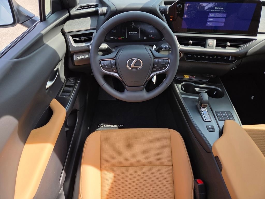 New 2026 Ultra White Lexus PREMIUM AWD image 4