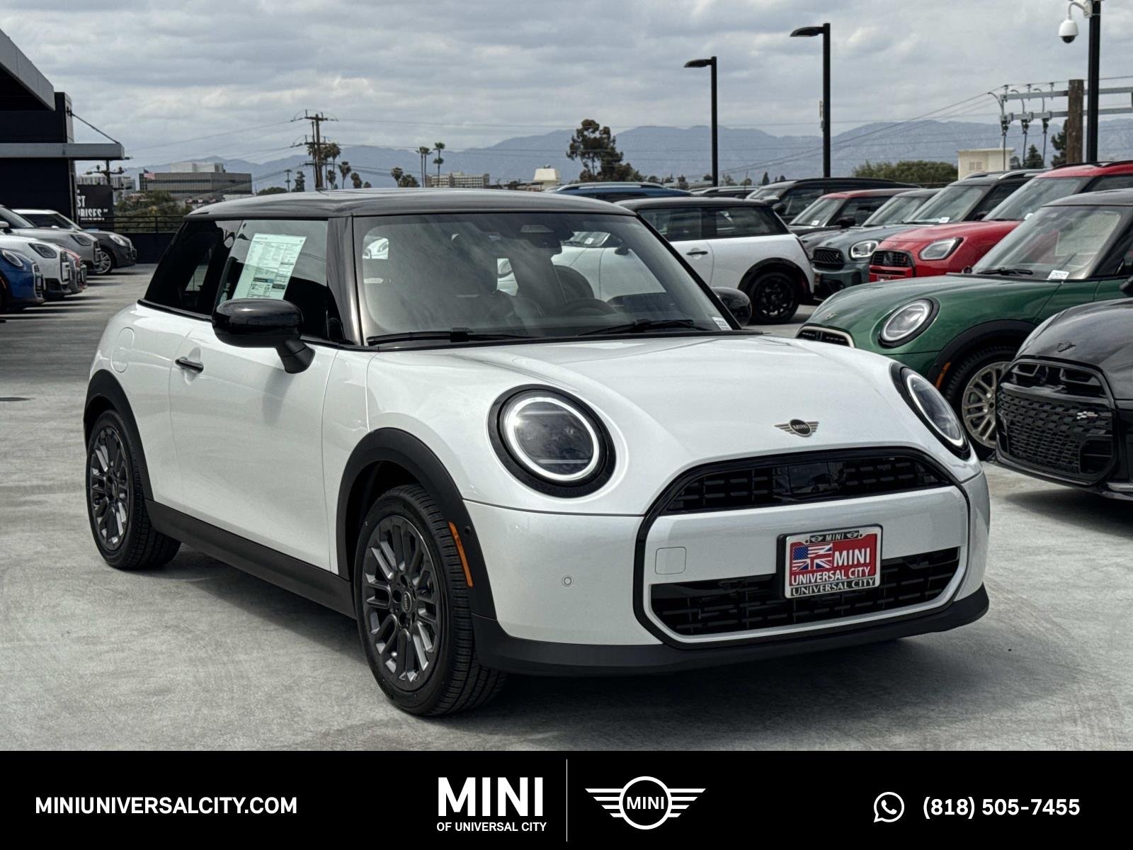 2026 MINI Hardtop's photo