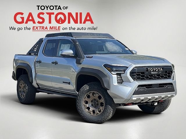 2026 Toyota Tacoma i-FORCE MAX Trailhunter