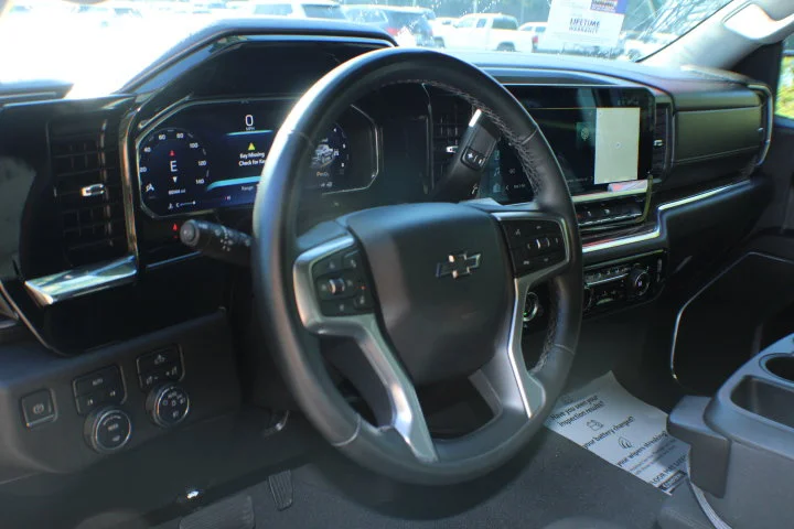 2023 Chevrolet Silverado 1500 RST - Photo 8