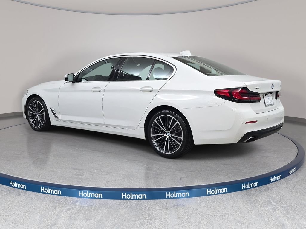 Used 2023 Alpine White BMW 530i xDrive image 8