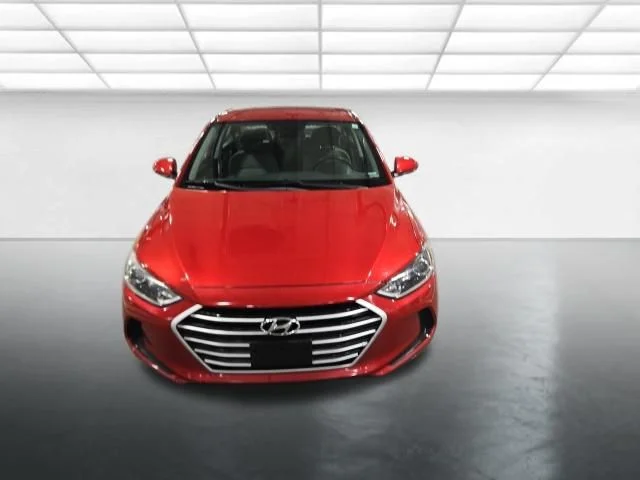 Used 2018 Red Hyundai SEL image 9