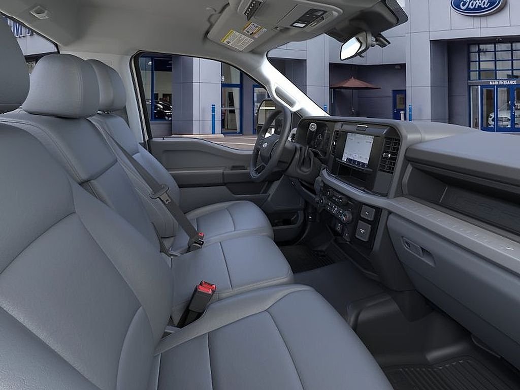 New 2026 Oxford White Ford F-550® XL image 11