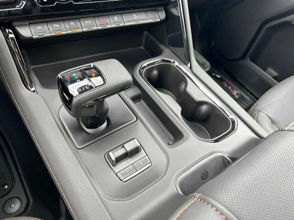 2026 GMC Sierra 1500 AT4 - Photo 28