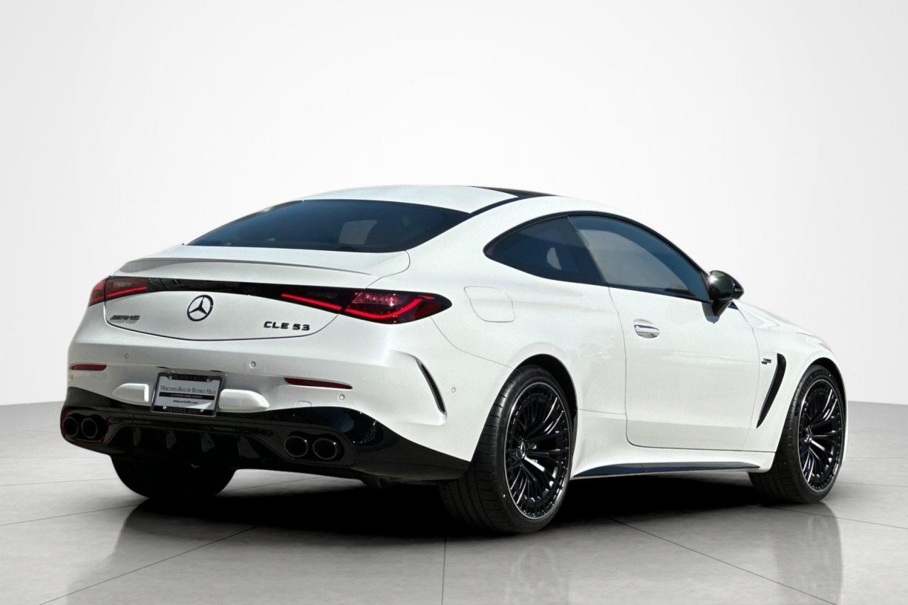New 2026 MANUFAKTUR Moonlight White Metallic Mercedes-Benz AMG® CLE 53 4MATIC+ Coupe image 5