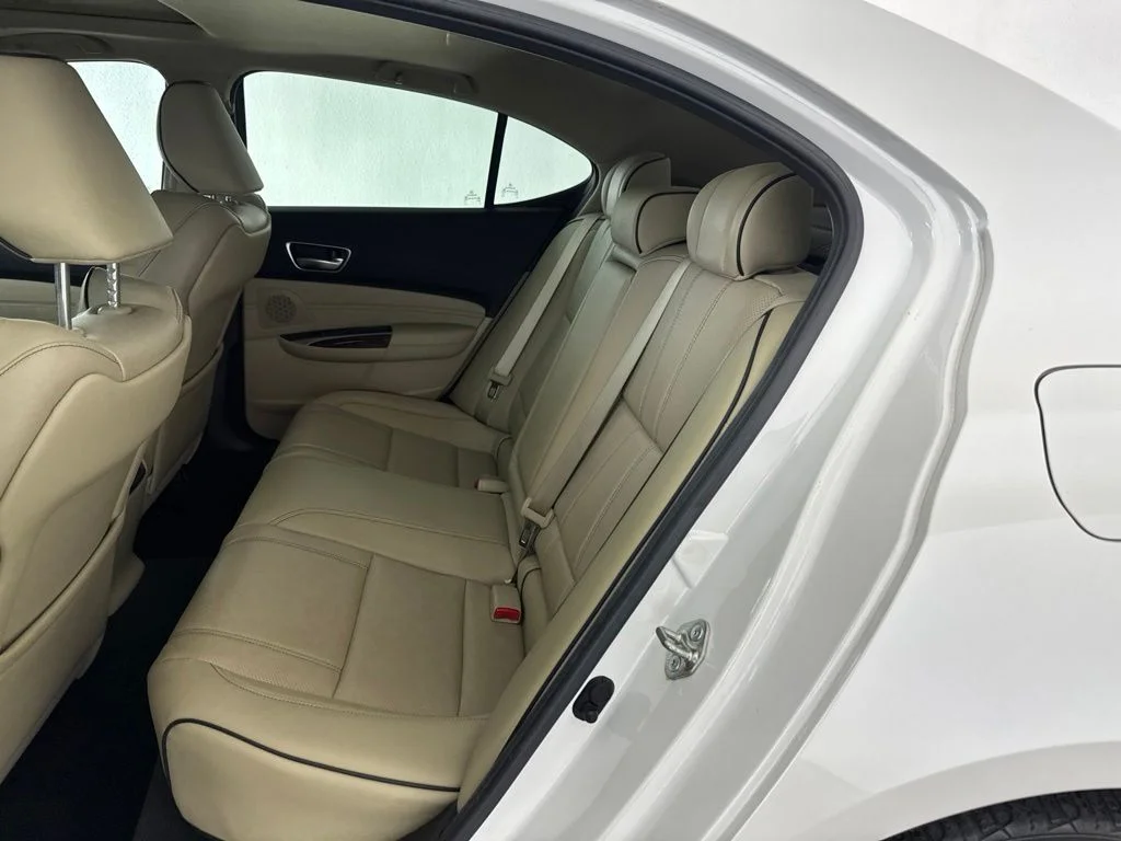 Used 2020  Acura 3.5L Technology Pkg image 28