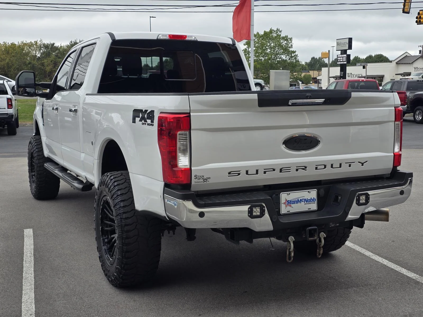 Used 2019 Oxford White Ford LARIAT image 5