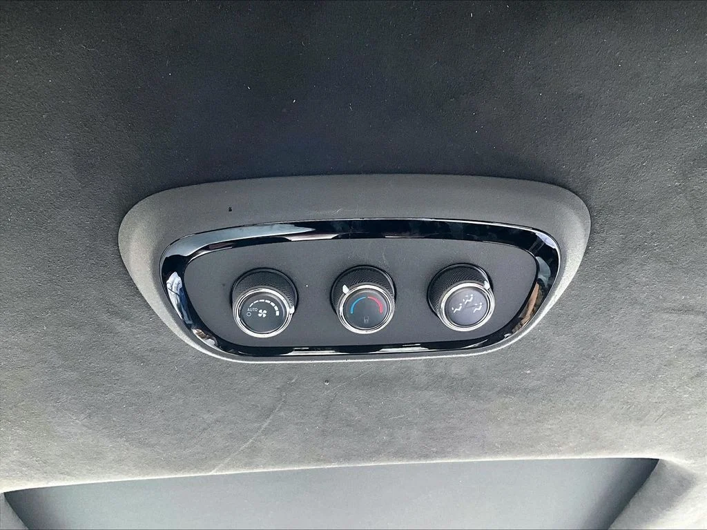Used 2021 Black Dodge Citadel image 35