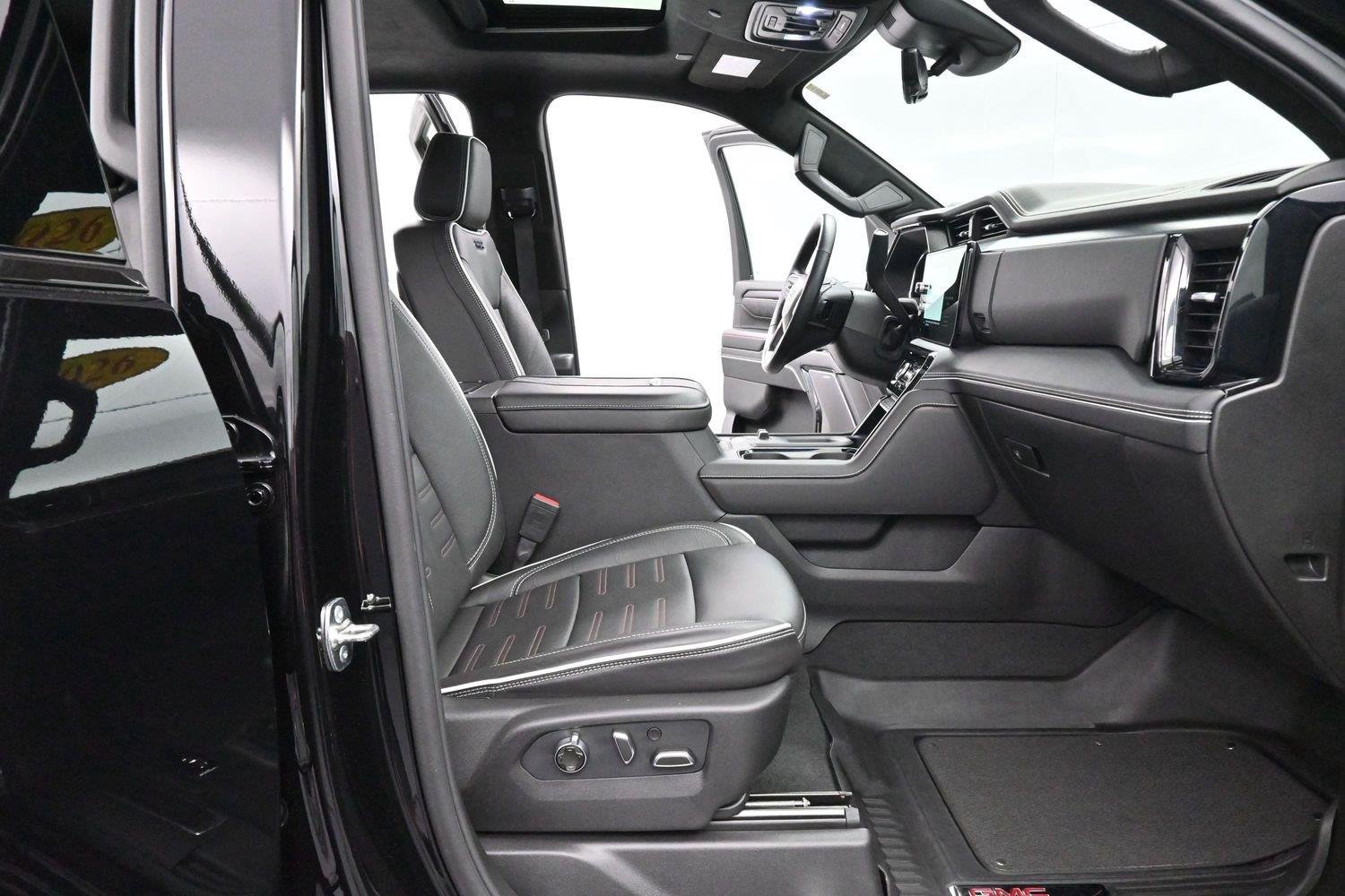 Used 2026 Onyx Black GMC AT4X image 32