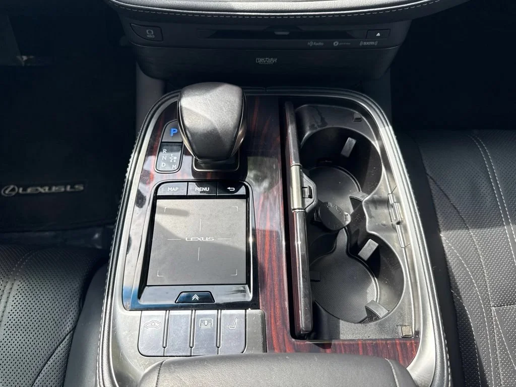 Used 2018  Lexus LS 500 image 19