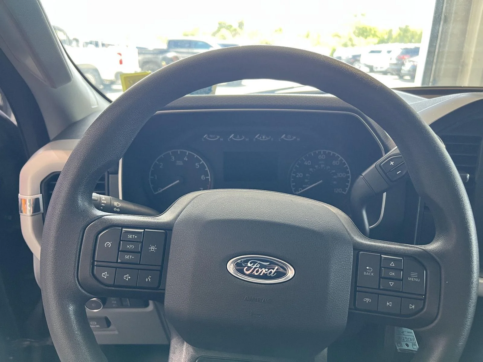 Used 2023  Ford XL image 20