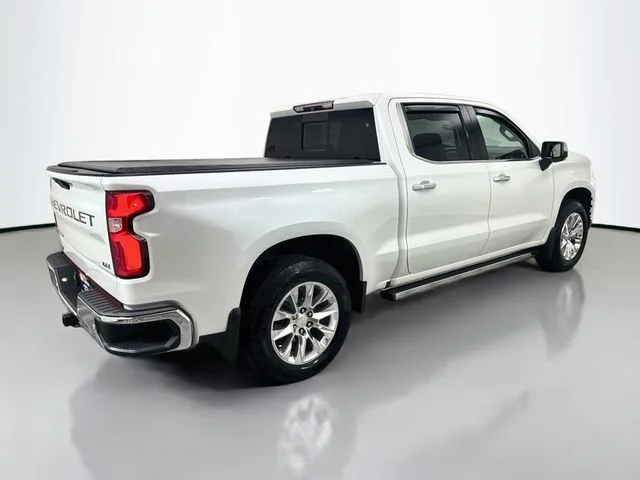 Certified Used 2019 Iridescent Pearl Tricoat Chevrolet LTZ image 7