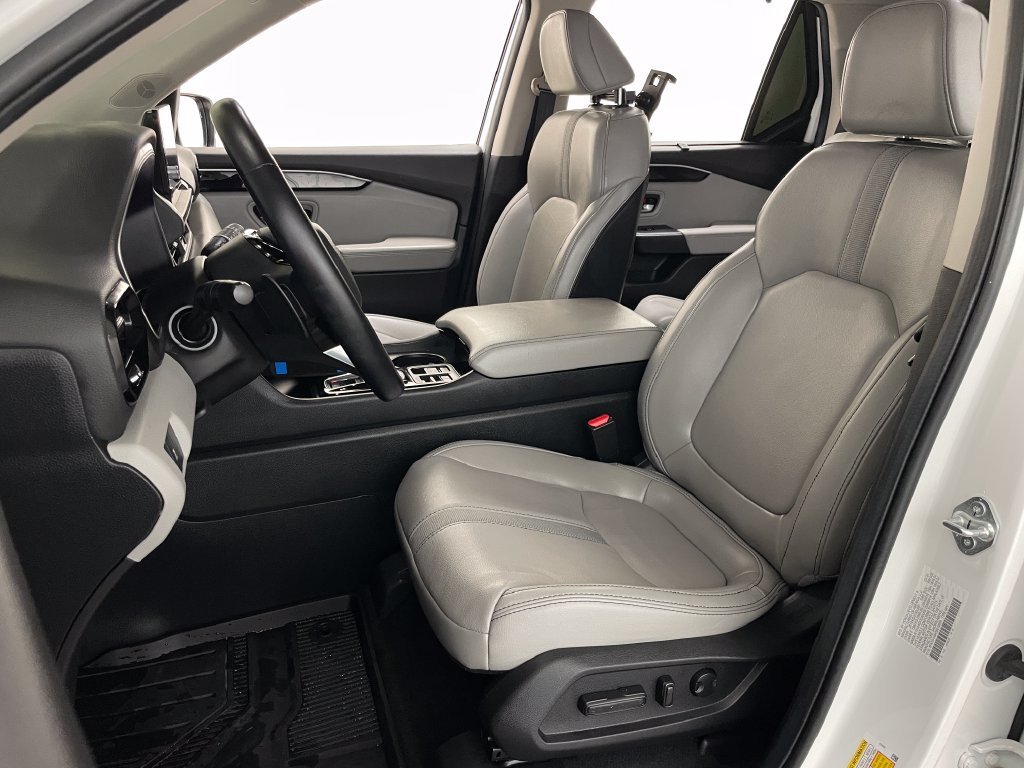 2025 Honda Pilot EX-L - Photo 24