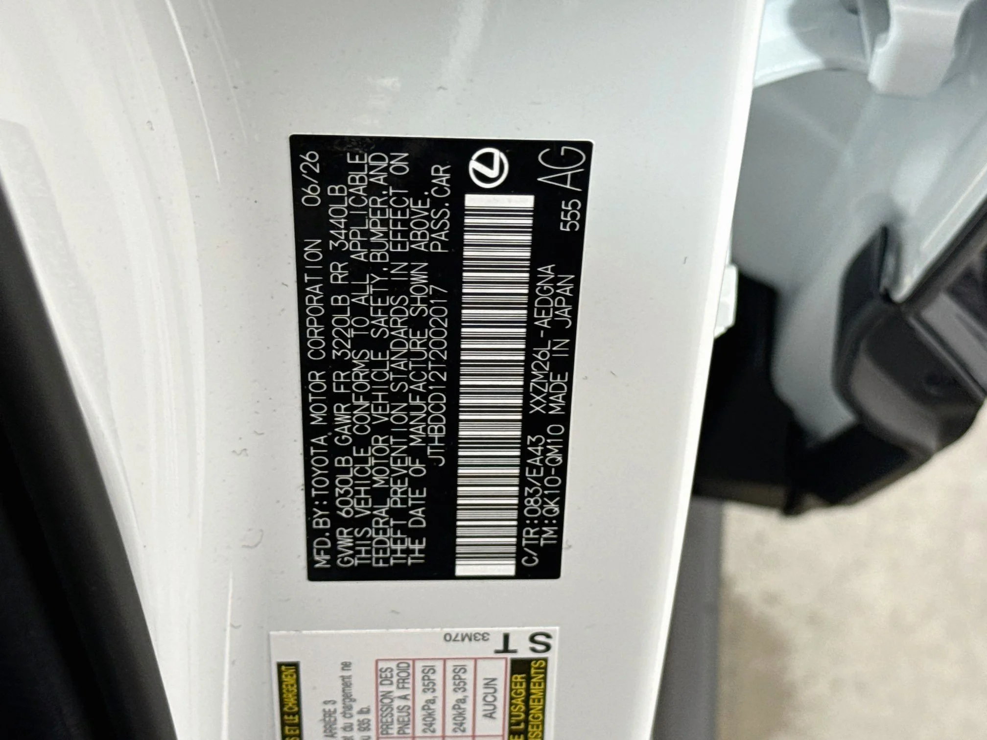 New 2026 Ultra White Lexus ES 500e PREMIUM AWD image 30