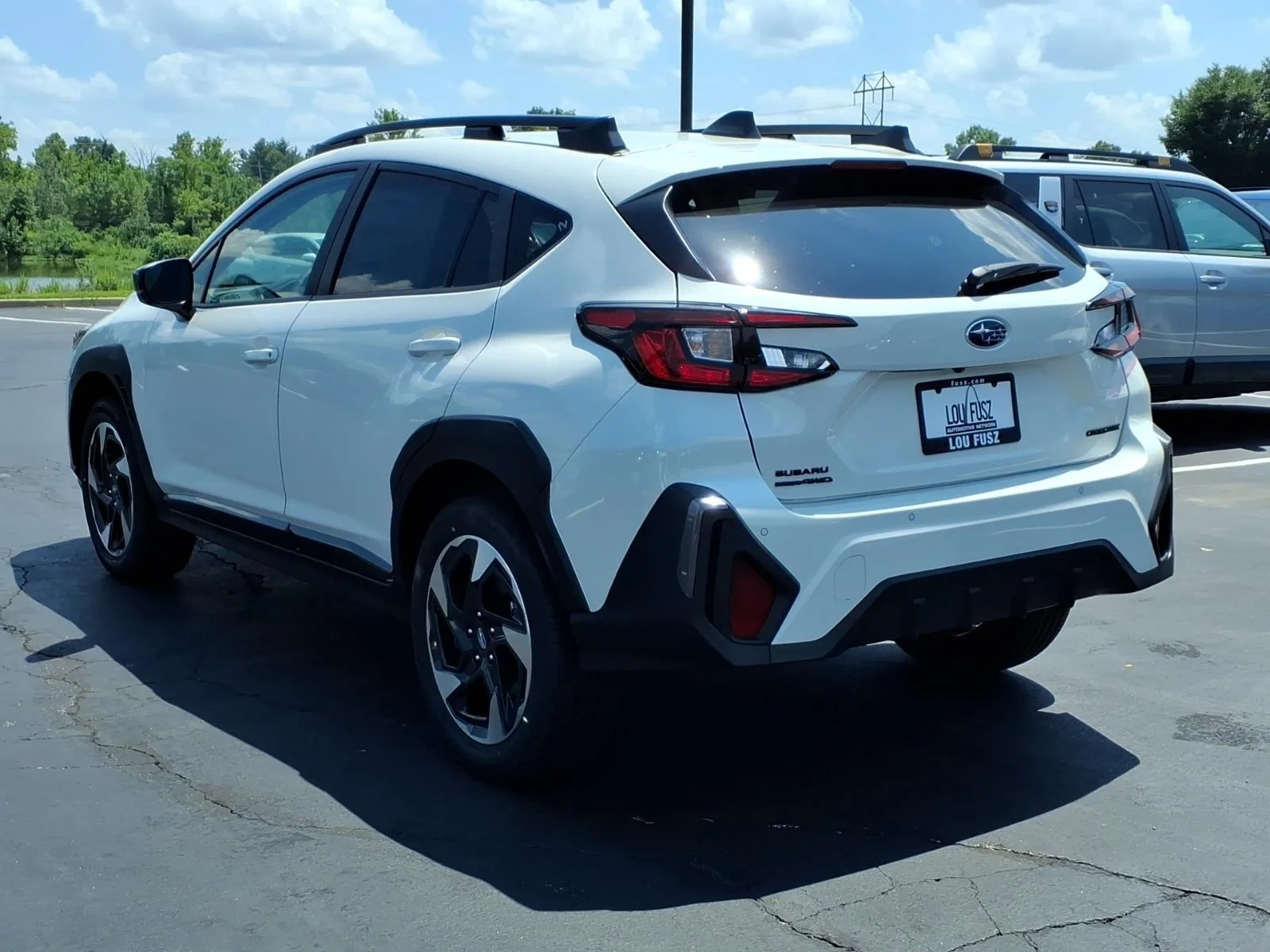 New 2026 CRYSTAL WHITE PEARL Subaru Limited image 4