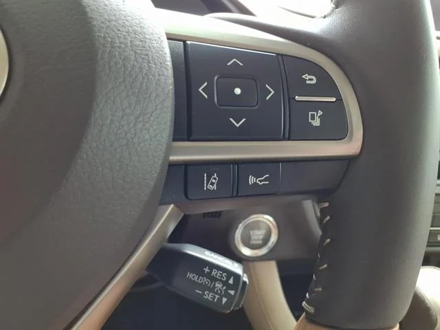 Used 2019 Satin Cashmere Metallic Lexus Base image 25