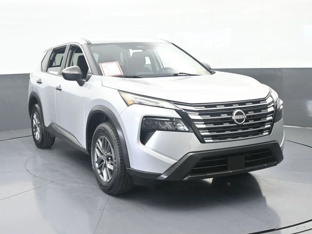 Used 2024 Brilliant Silver Metallic Nissan S image 9