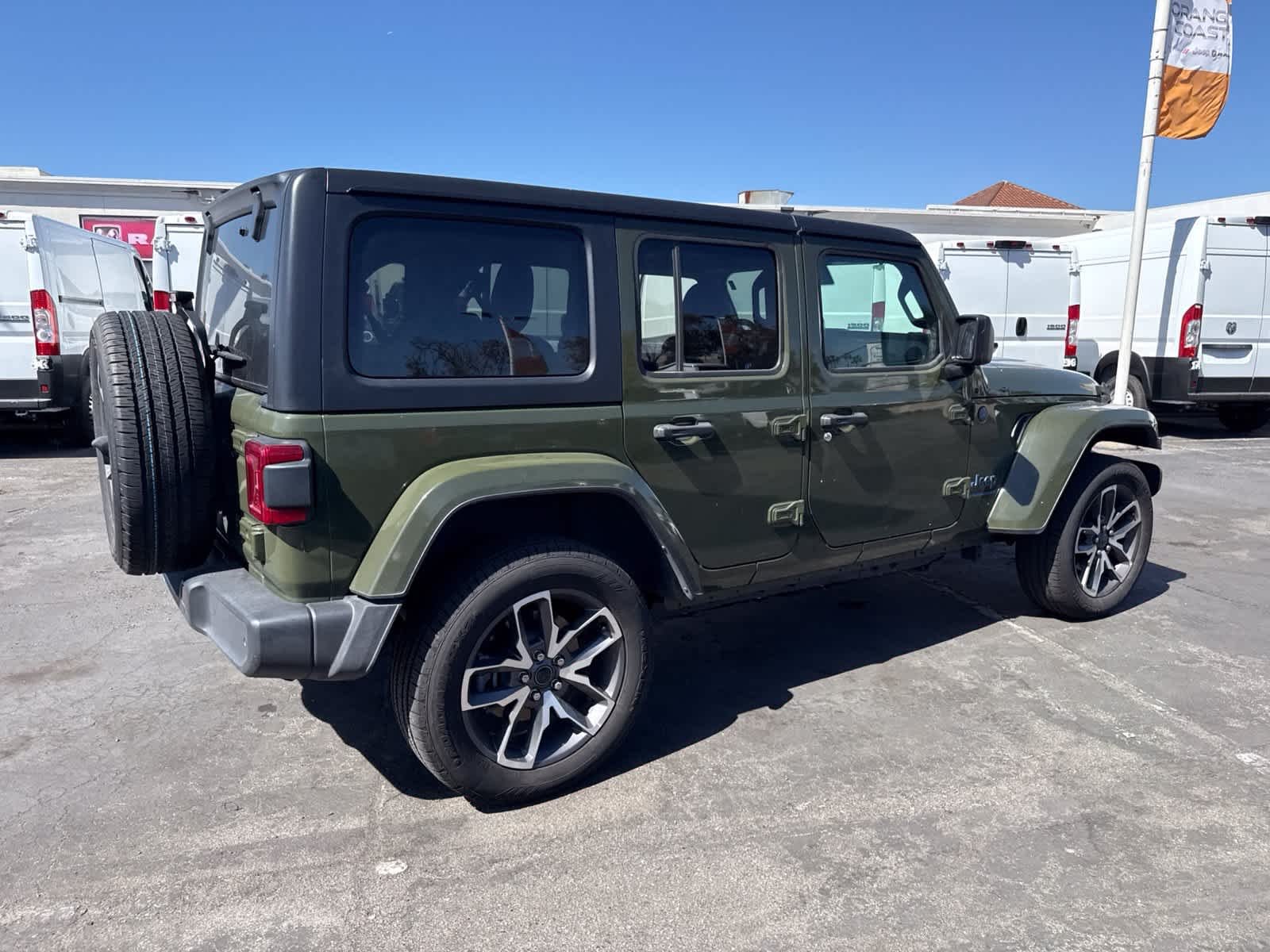Used 2024 Sarge Green Clearcoat Jeep Sport S image 13