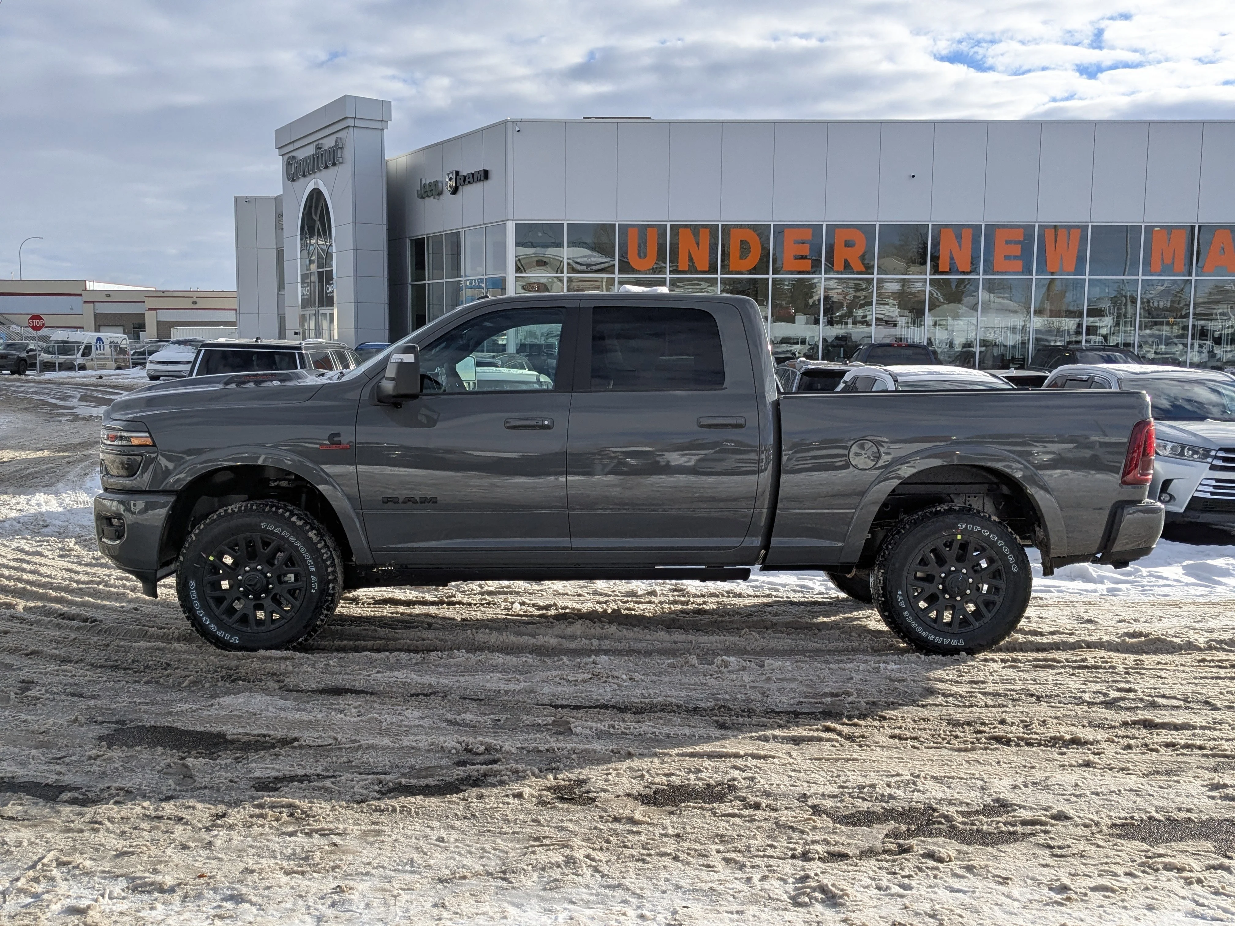 New 2026 Grey RAM Limited - NIGHT EDITION - 5TH W & GOOSENECK PREP - LEVEL 1 EQUIP & TONS MORE! image 5