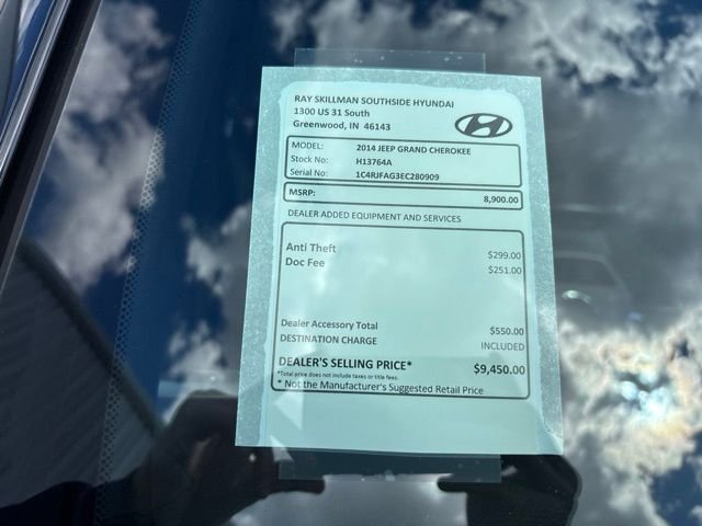 Used 2014 Black Jeep Laredo image 2