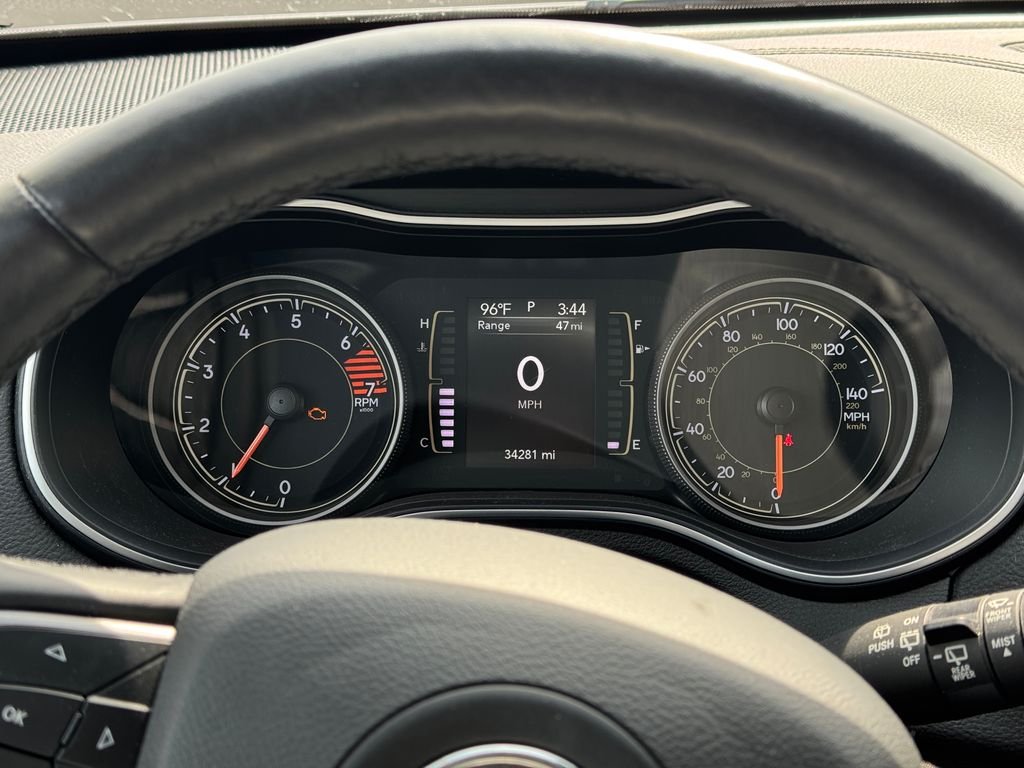 2021 Jeep Cherokee Latitude Plus - Photo 22