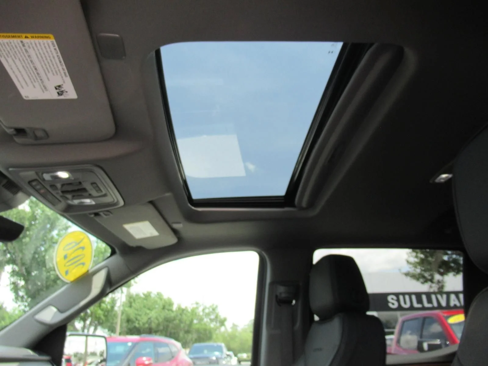 Used 2026  GMC Denali image 17