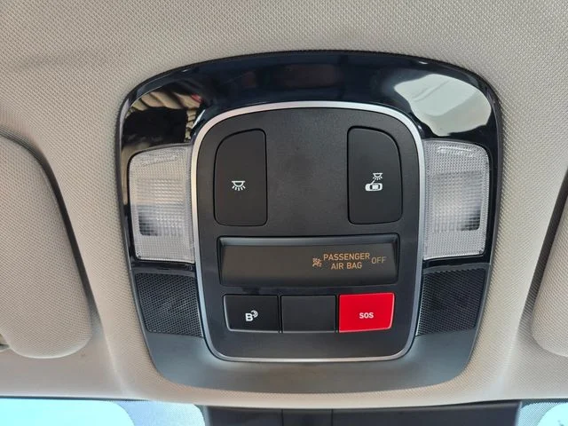 2025 Hyundai Sonata SEL - Photo 29