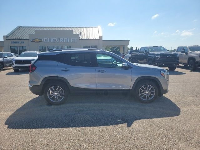 Used 2024 Silver GMC SLT image 21