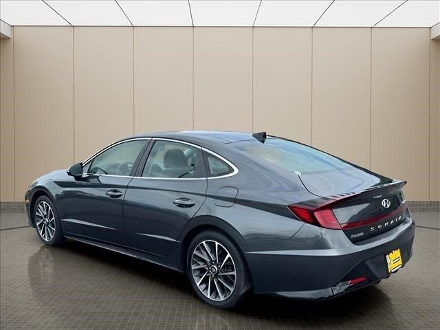 Used 2023 Gray Hyundai Limited image 4